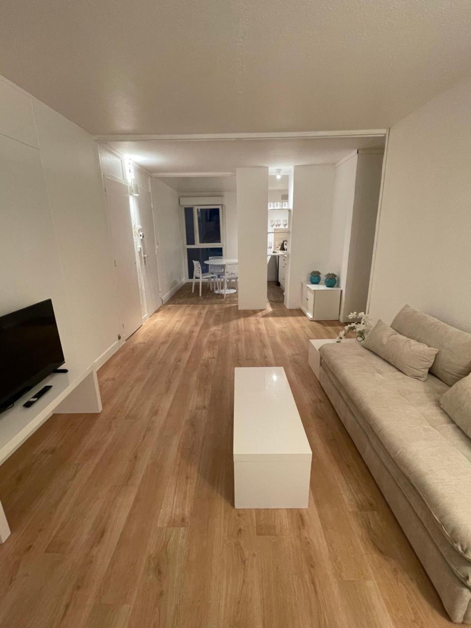 Apartment Lenahome Reims